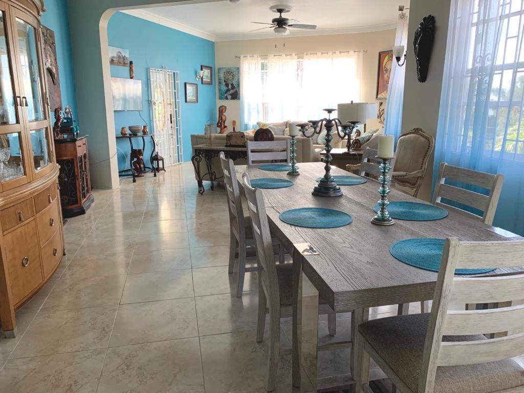 Apartmán Bella Vista Vacation Montego Bay Exteriér fotografie