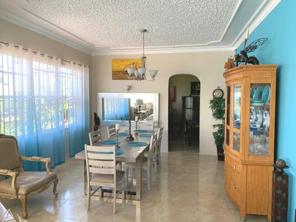 Apartmán Bella Vista Vacation Montego Bay Exteriér fotografie